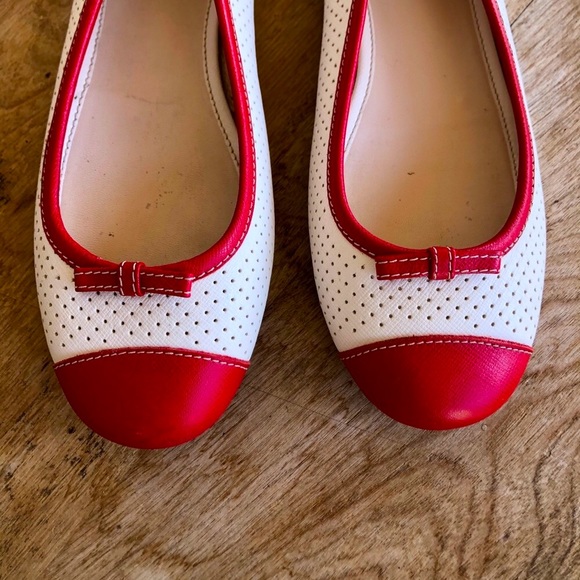 PRADA Cute Leather Flats Red Capped Toe Bow ITALY - Picture 10 of 12
